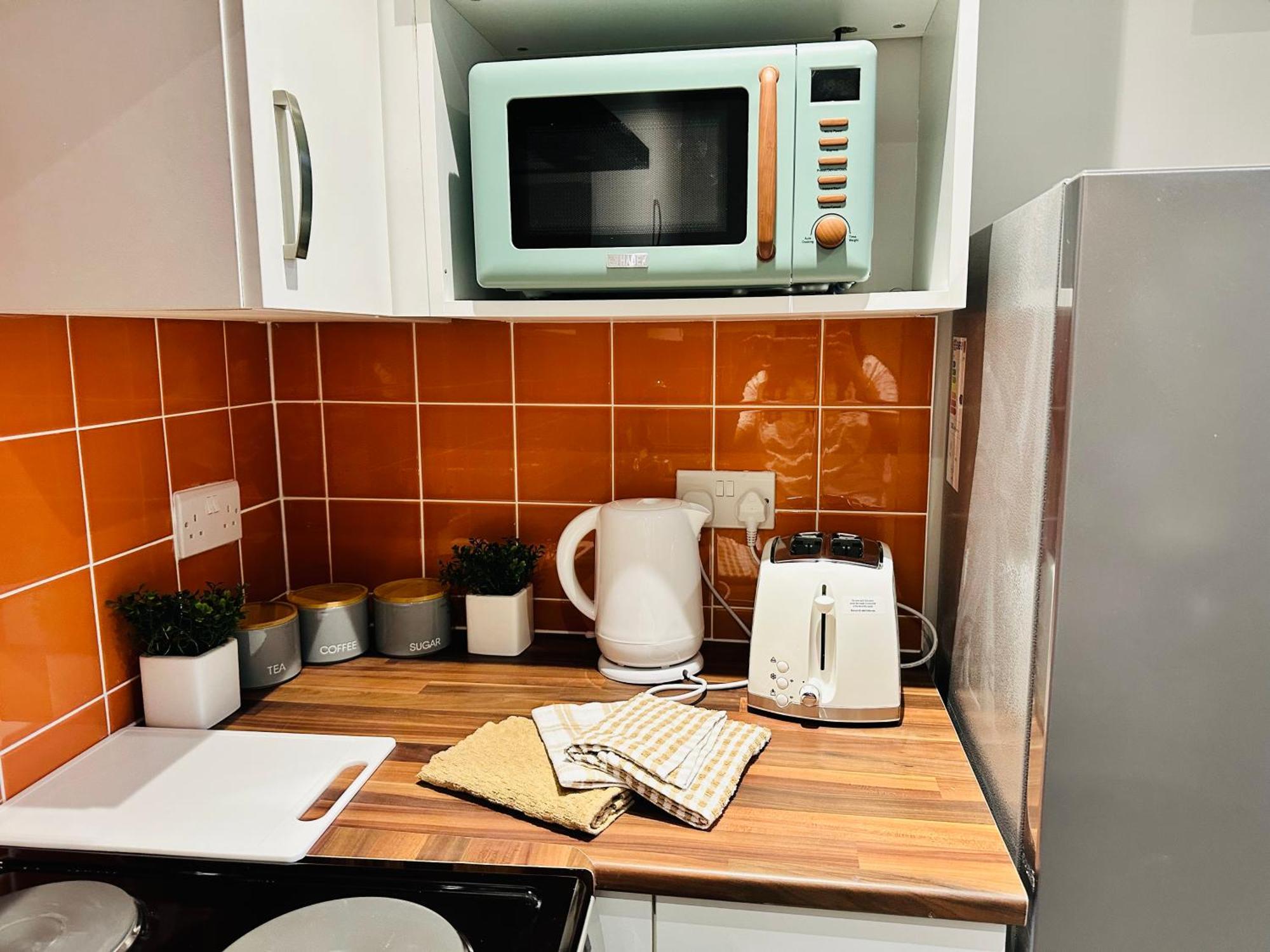 Comfy Studio Flat And Workspace Near Ashton-U-Lyne Station Stalybridge Εξωτερικό φωτογραφία