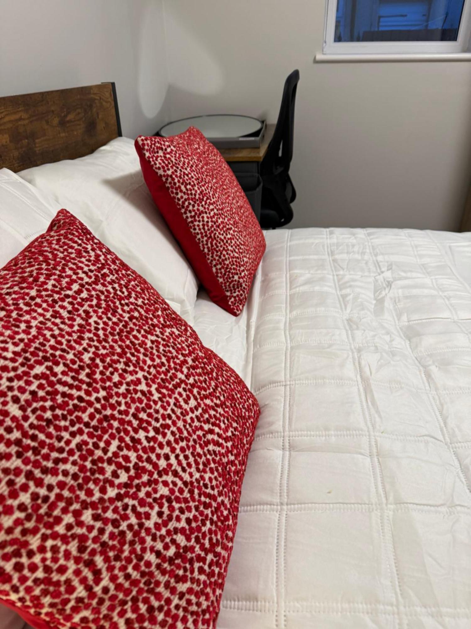Comfy Studio Flat And Workspace Near Ashton-U-Lyne Station Stalybridge Εξωτερικό φωτογραφία
