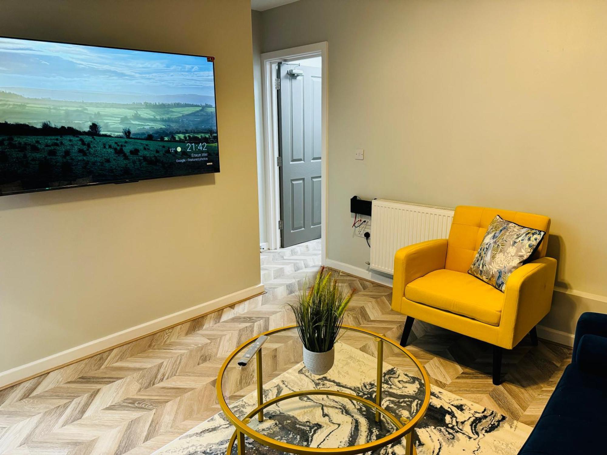 Comfy Studio Flat And Workspace Near Ashton-U-Lyne Station Stalybridge Εξωτερικό φωτογραφία